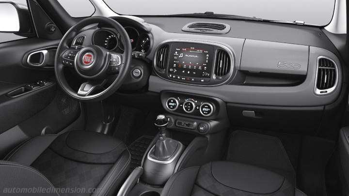 Fiat 500L Wagon 2017 dashboard