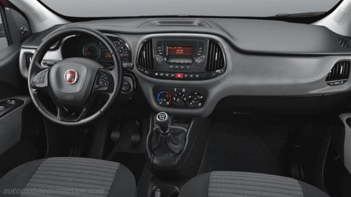 Fiat Doblò Maxi 2015 instrumentbräda