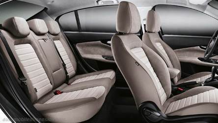 Interni Fiat Tipo 4-door 2016