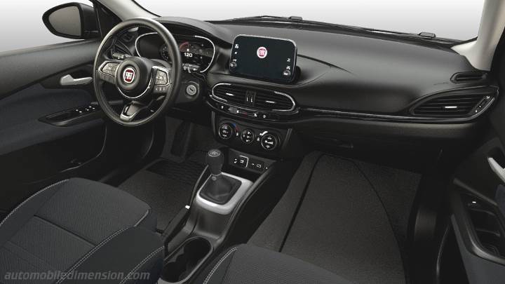 Fiat Tipo 4-door 2021 dashboard