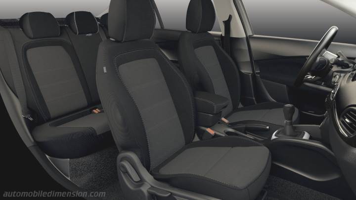 Fiat Tipo 4-door 2021 interior