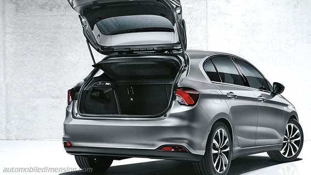 Fiat Tipo 5-door 2016 boot space