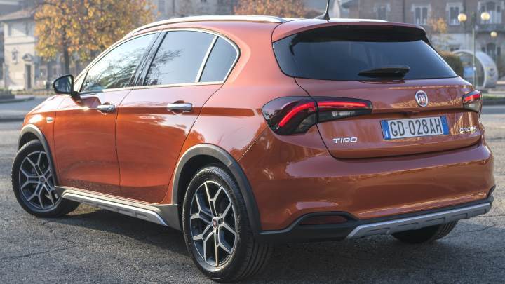 Bagagliaio Fiat Tipo Cross 2021