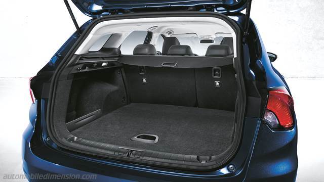 Fiat Tipo SW 2016 boot space