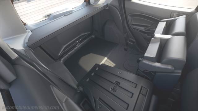 Ford EcoSport 2016 boot space