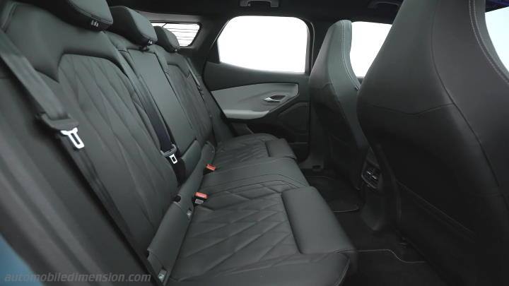 Ford Explorer 2024 interior