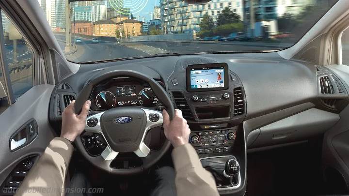 Ford Tourneo Connect 2018 dashboard