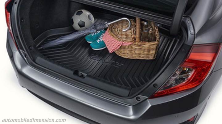 Honda Civic 4p 2017 boot space