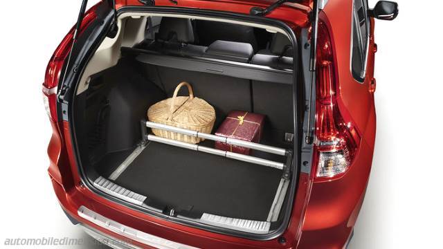 Honda CR-V 2015 boot space