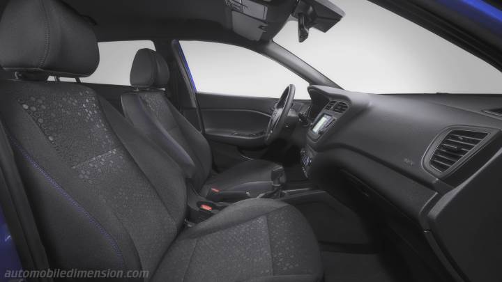 Hyundai i20 Active 2018 interior