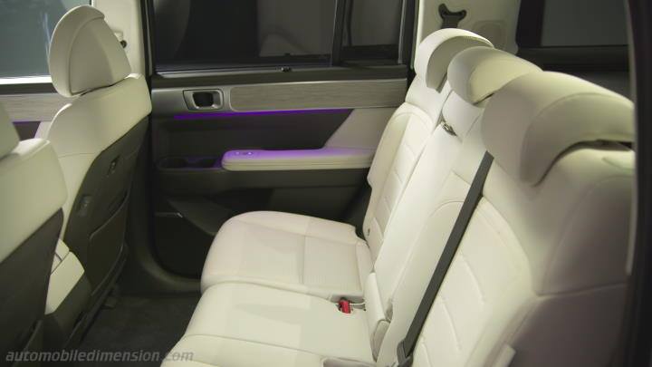 Hyundai Santa Fe 2024 interior