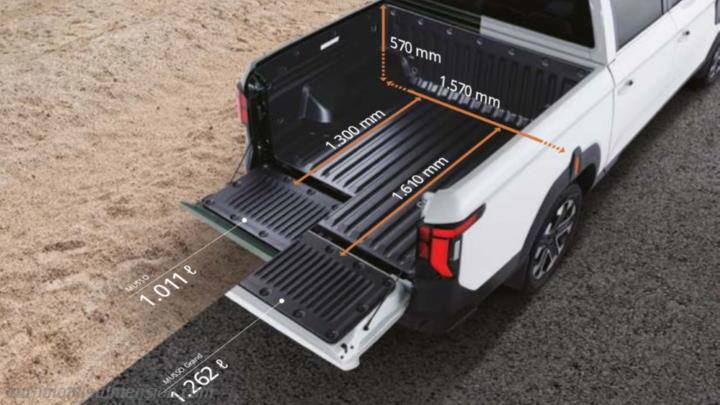 KGM Musso 2026 boot space