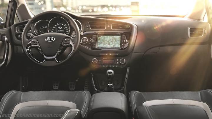 Kia cee'd 2016 instrumentbräda