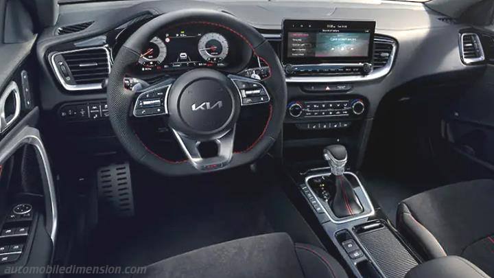 Kia ProCeed 2022 dashboard