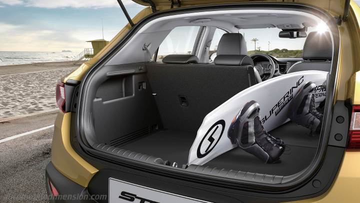 Kia Stonic 2018 boot space