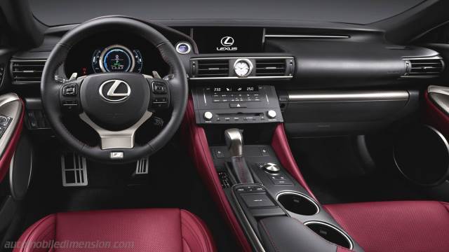 Lexus RC 2015 dashboard