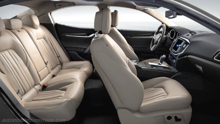 Maserati Ghibli 2013 interior