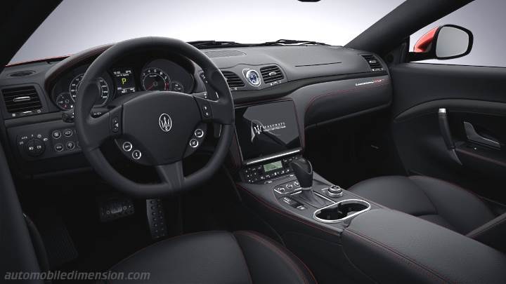 Maserati GranTurismo 2018 instrumentbräda