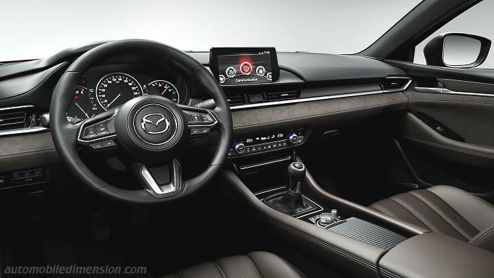 Mazda 6 Wagon 2018 dashboard