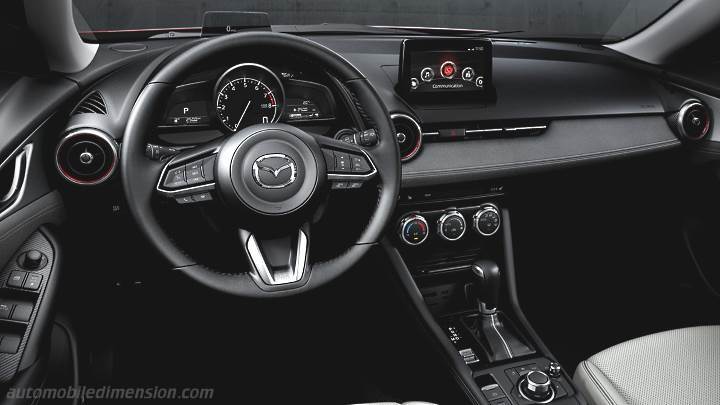 Mazda CX-3 2018 instrumentbräda