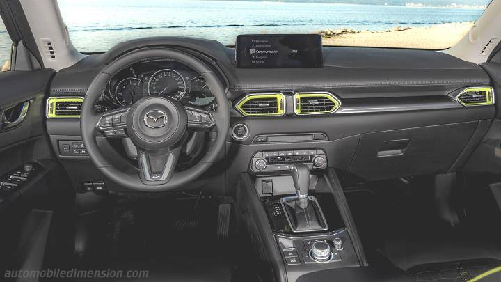 Mazda CX-5 2022 dashboard