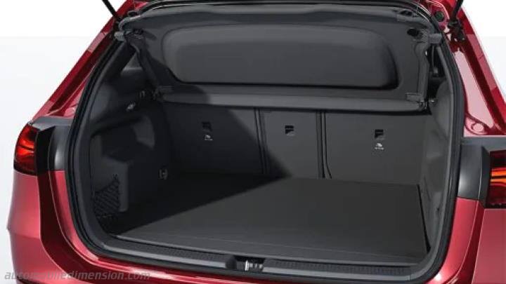 Mercedes-Benz B Sports Tourer 2023 boot space