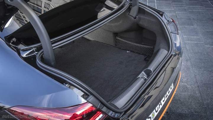 Mercedes-Benz CLA Coupé 2019 boot space