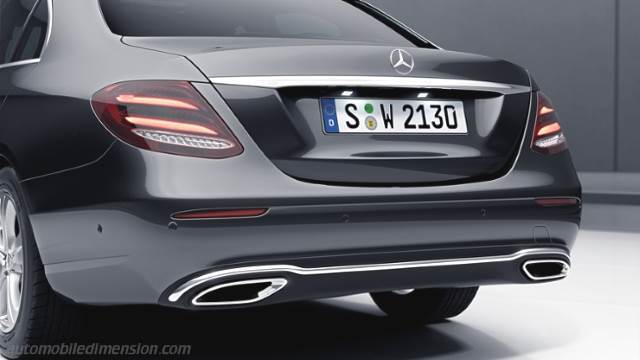 Bagagliaio Mercedes-Benz E 2016