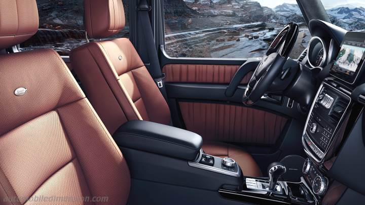 Mercedes-Benz G 2012 interior