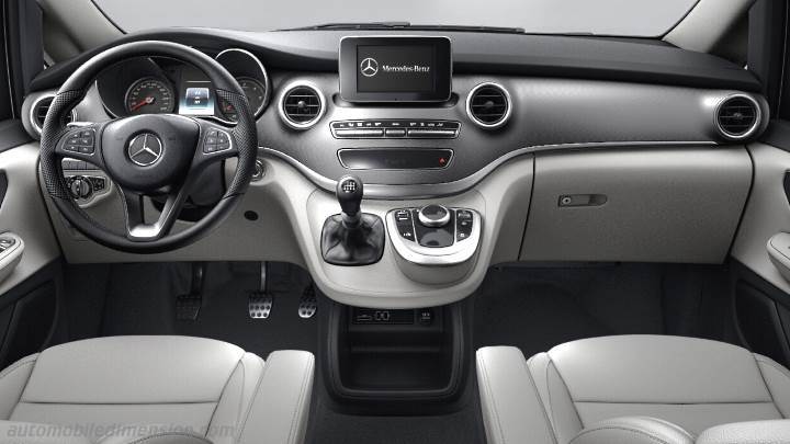 Mercedes-Benz V lg 2014 instrumentbräda