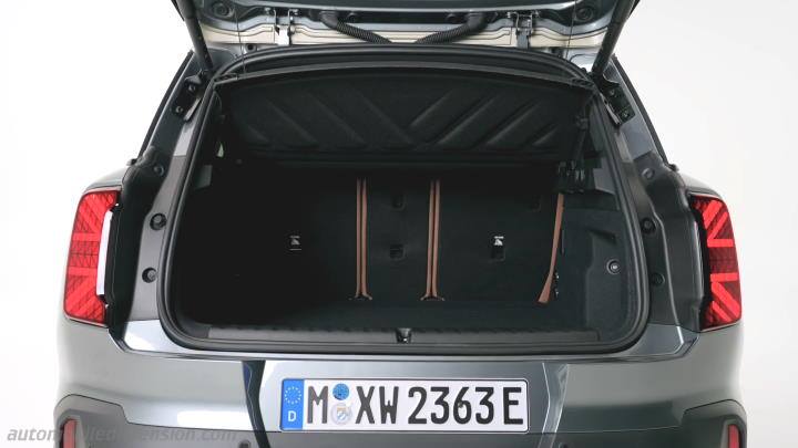 MINI Countryman 2024 boot space