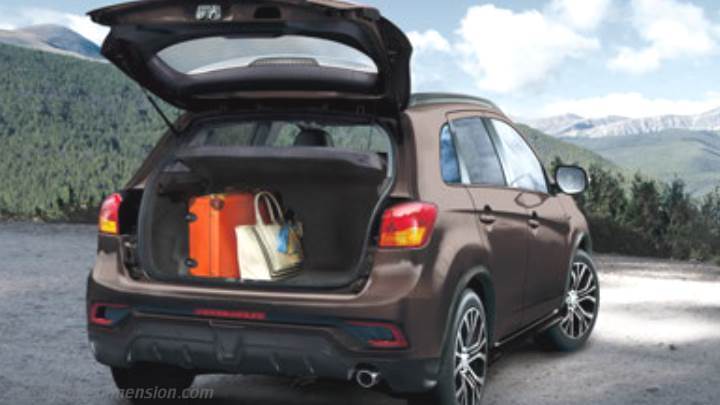 Mitsubishi ASX 2018 boot space