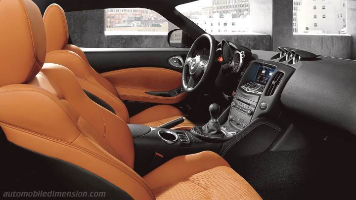 Nissan 370Z 2015 interiör