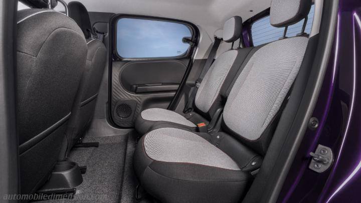 Nissan Pixo 2027 interior