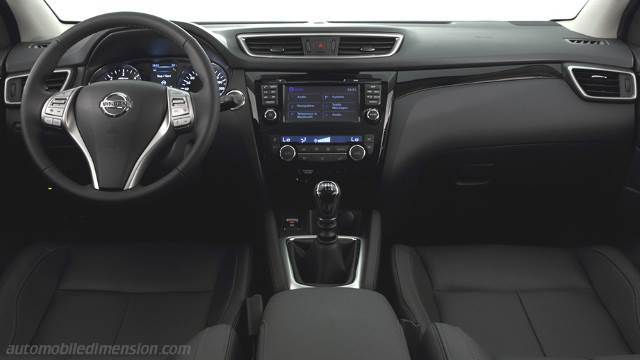 Nissan Qashqai 2014 instrumentbräda