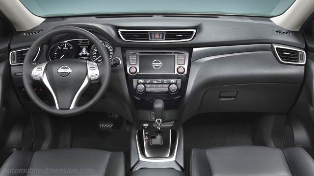 Nissan X-Trail 2014 dashboard