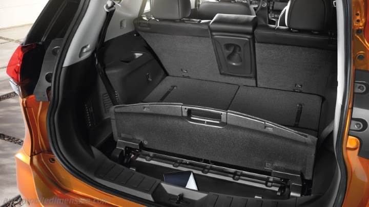 Nissan X-Trail 2017 boot space