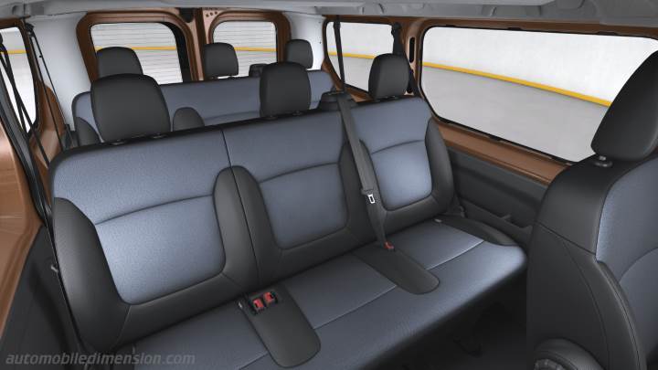 Opel Vivaro Combi 2015 interiör