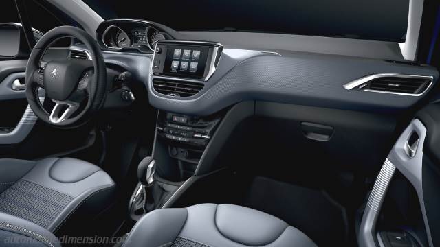 Peugeot 208 2015 dashboard