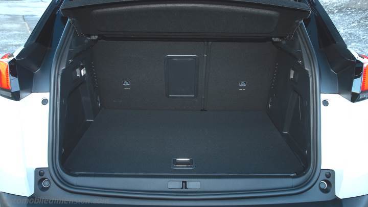 Peugeot 3008 2021 boot space