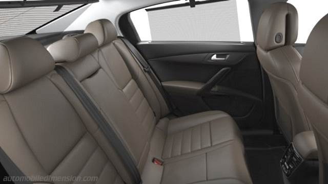 Peugeot 508 2015 interior