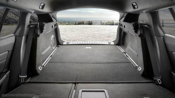 Peugeot 508 SW 2019 boot space