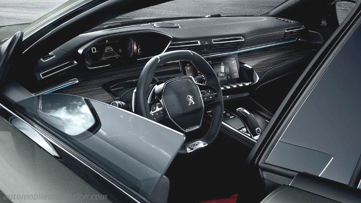 Peugeot 508 SW 2019 instrumentbräda