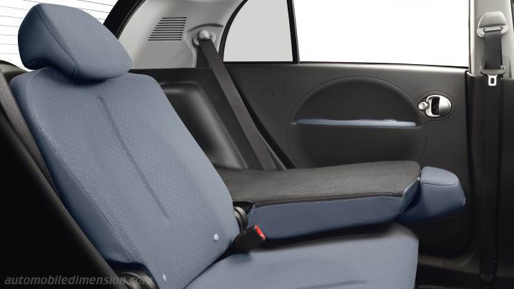 Peugeot iOn 2011 interieur