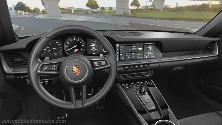 Porsche 911 Carrera 2019 dashboard