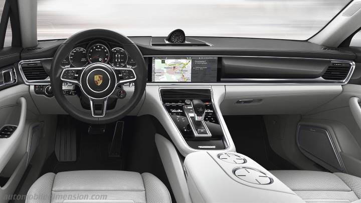 Porsche Panamera 2017 dashboard