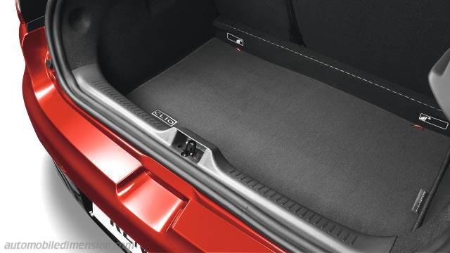 Renault Clio 2013 boot space