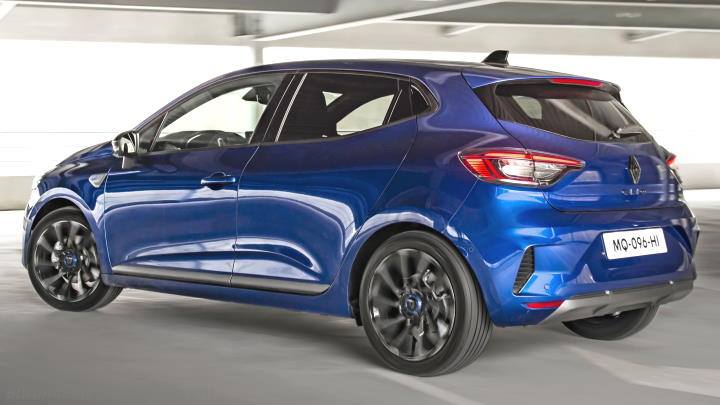 Renault Clio 2023 boot space