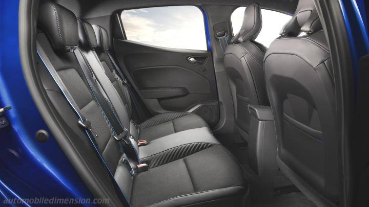 Renault Clio 2023 interior