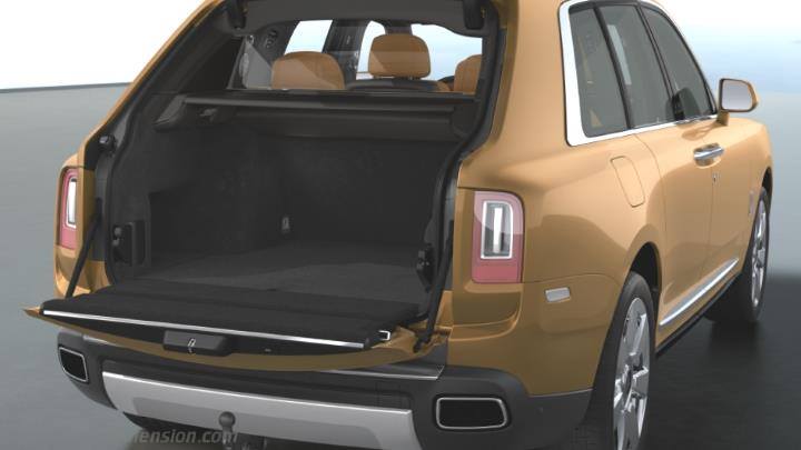 Rolls-Royce Cullinan 2019 boot space